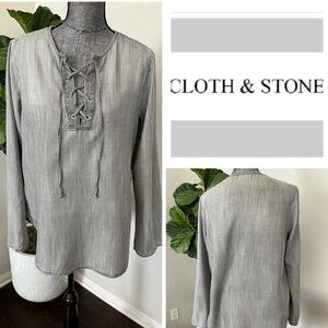 Anthropologie Cloth & Stone Lace Up Top.